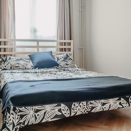 Business And Travel Central Apartment Timisoara Bagian luar foto