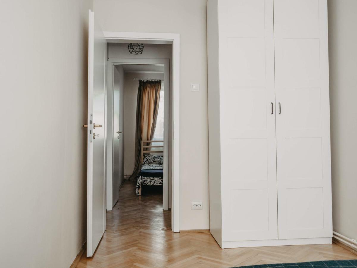 Business And Travel Central Apartment Timisoara Bagian luar foto
